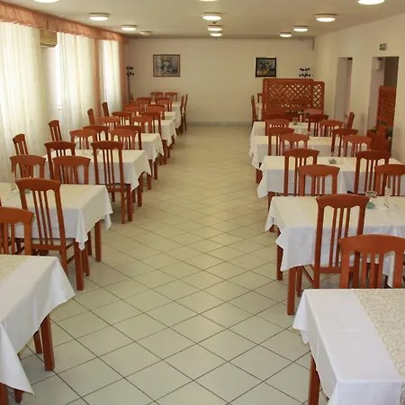 Dujam Auberge de jeunesse