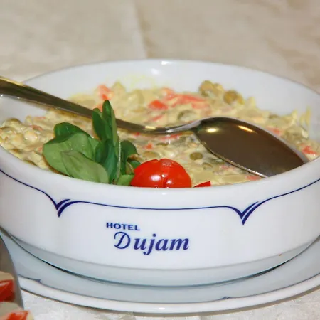 Dujam Split